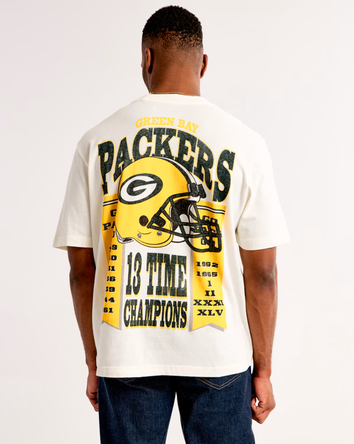 Green Bay Packers Retro Championship Graphic T-Shirt - LeagueLockerGear